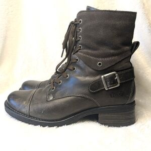 Taos Crave boots